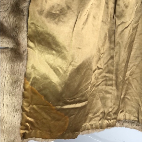 Vintage faux fur tan coat - Picture 10 of 12